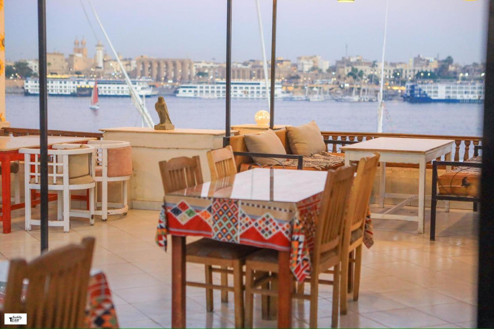 Nile Castle * Louxor